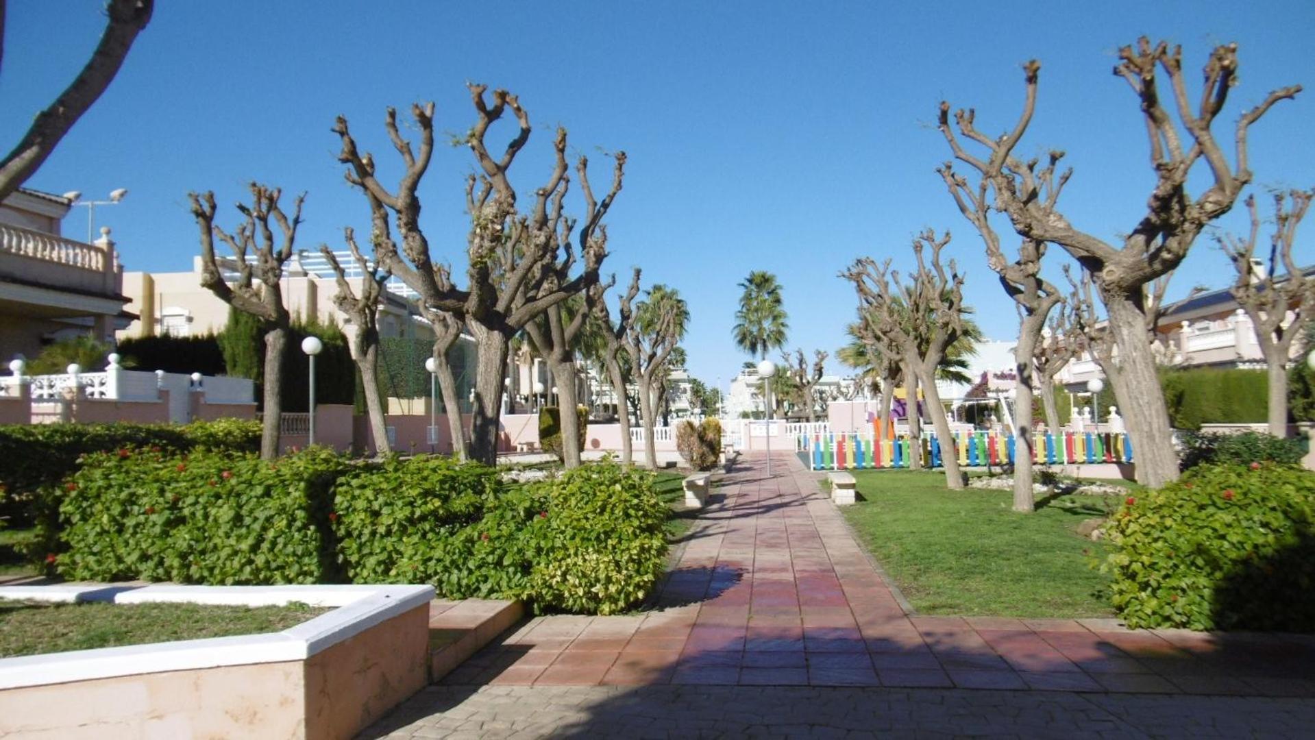 Gran Alicante Bungalow In Beach Resort Puerto Marino المظهر الخارجي الصورة