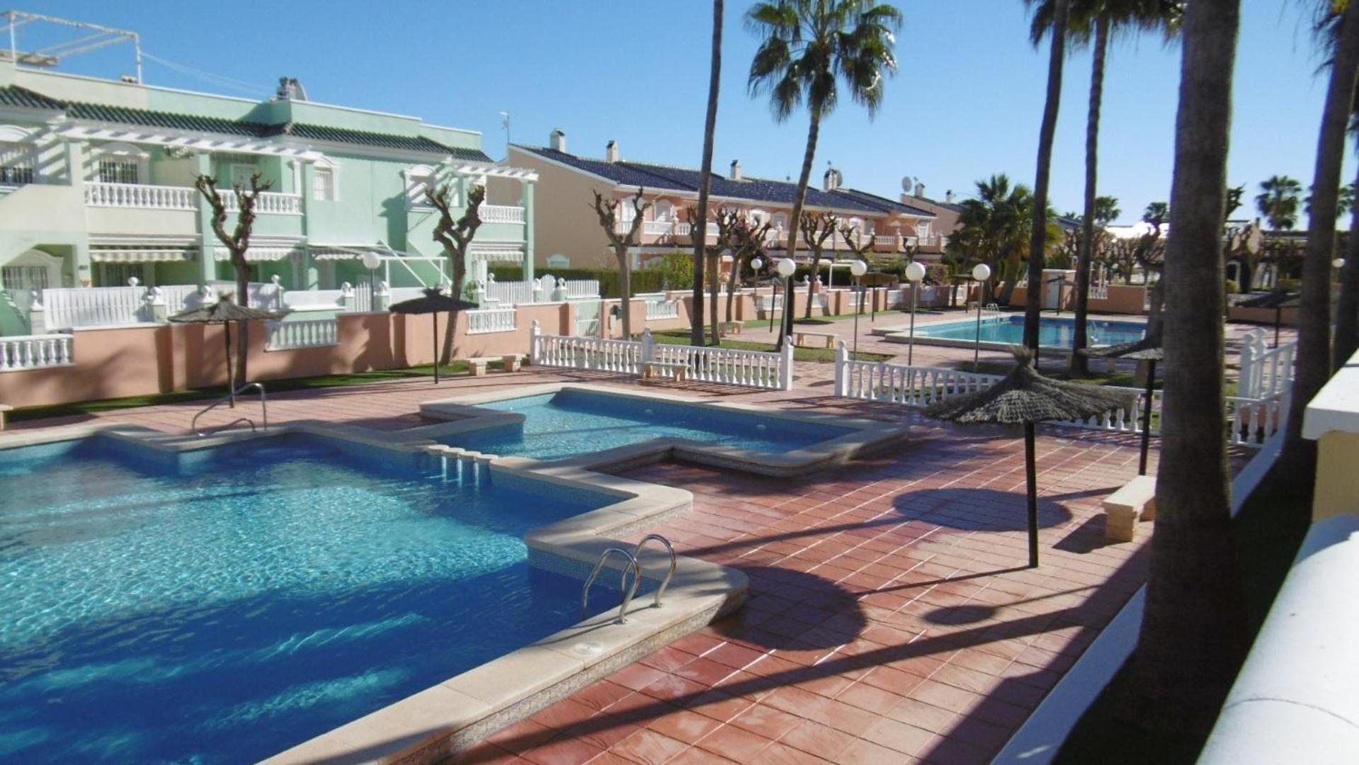 Gran Alicante Bungalow In Beach Resort Puerto Marino المظهر الخارجي الصورة
