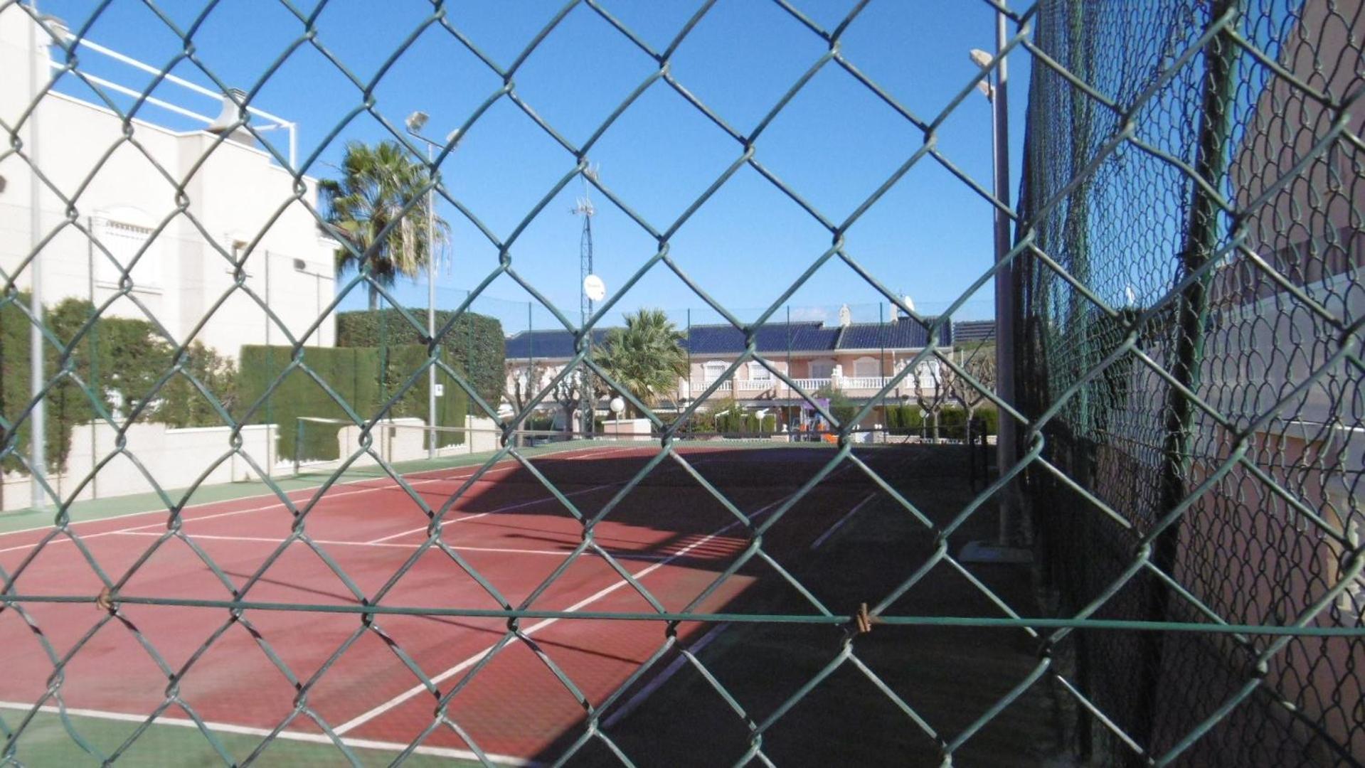Gran Alicante Bungalow In Beach Resort Puerto Marino المظهر الخارجي الصورة