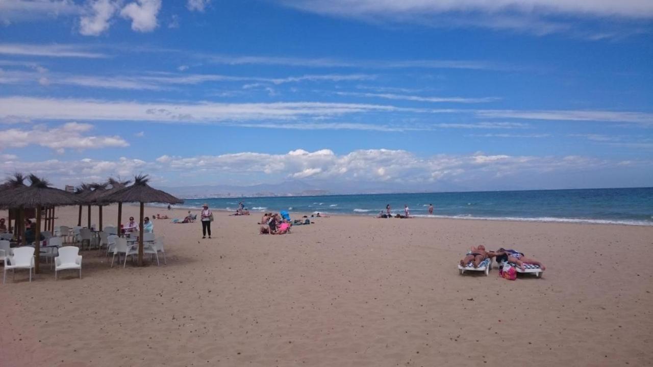 Gran Alicante Bungalow In Beach Resort Puerto Marino المظهر الخارجي الصورة