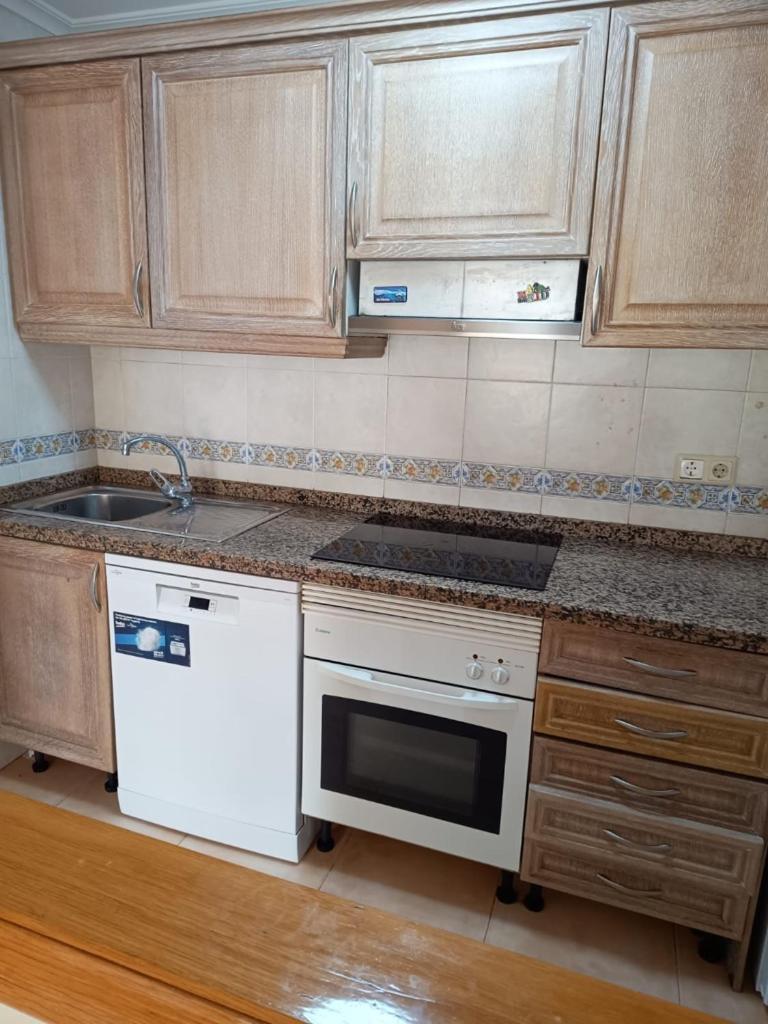 Gran Alicante Bungalow In Beach Resort Puerto Marino المظهر الخارجي الصورة